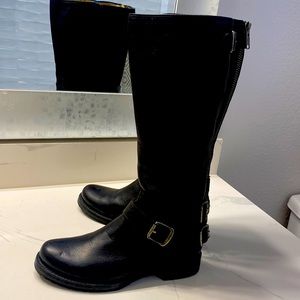 Ladies Frye “ Veronica” Tall size 7